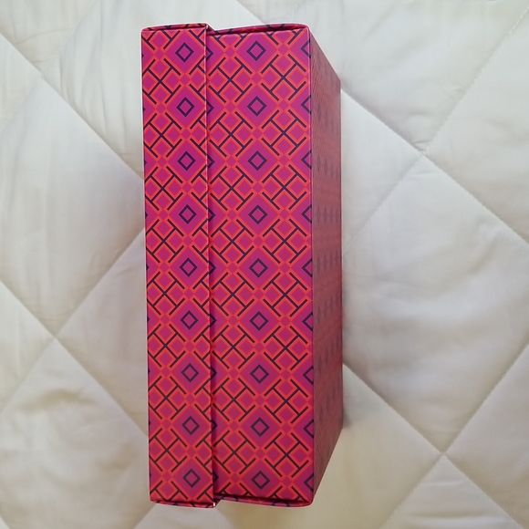 New Tory Burch Empty Shoe Box Storage - Picture 2 of 3